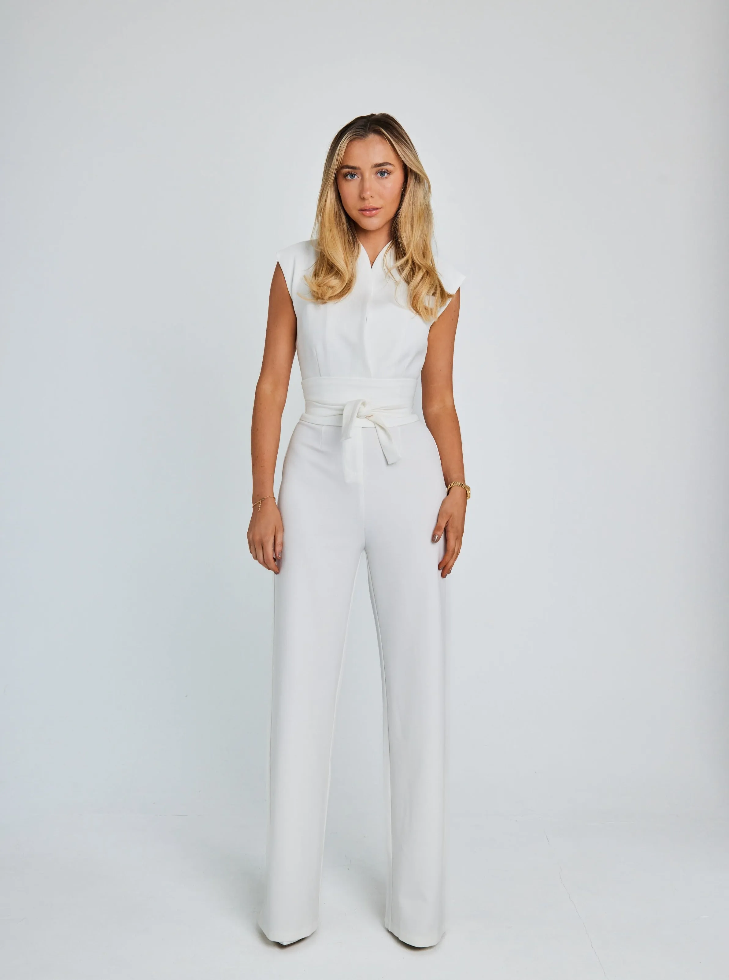 Eleganter ärmelloser Jumpsuit für jedes Alter!
