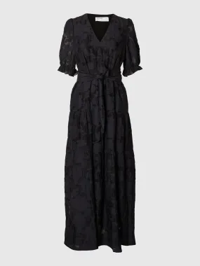 GEBLÜMTES MAXIKLEID