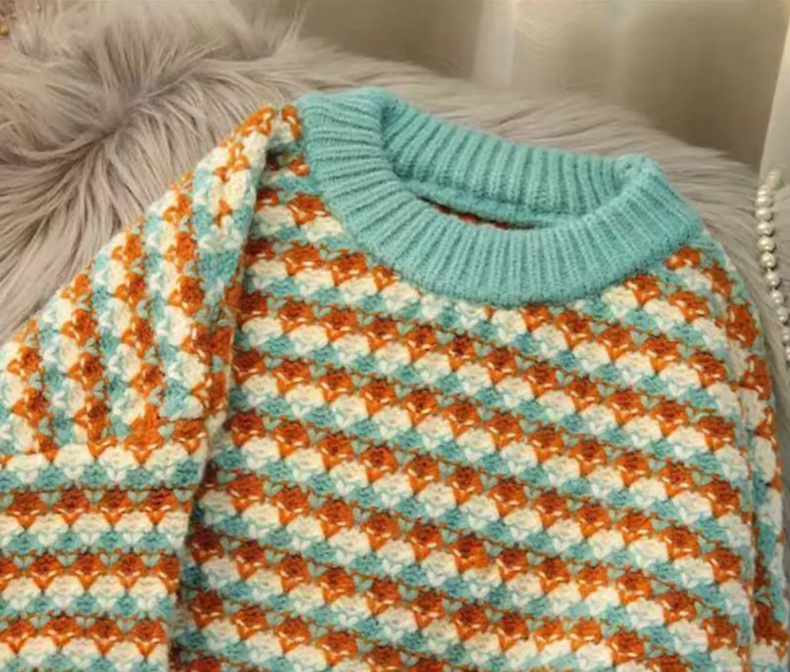 Heidi-Mode | Übergroßer gestreifter Pullover