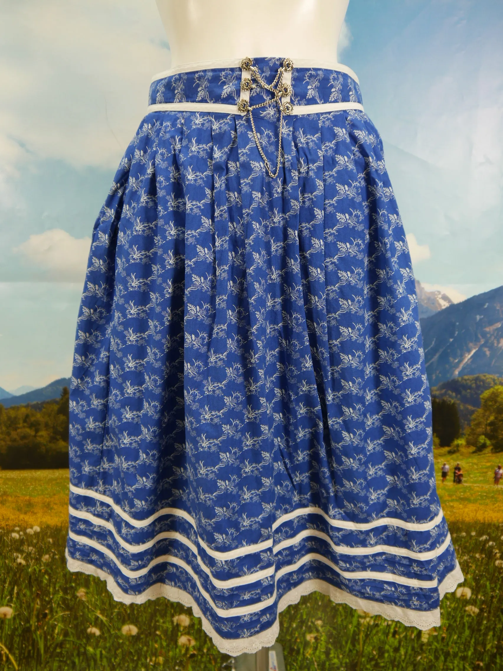 Trachtenrock Alphorn blau mit raffiniertem Muster schöne Trachten Rock Gr.38